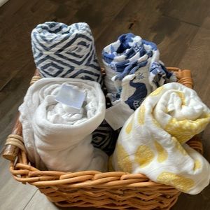 Swaddle Assortment Little Unicorn and Aden & Anais